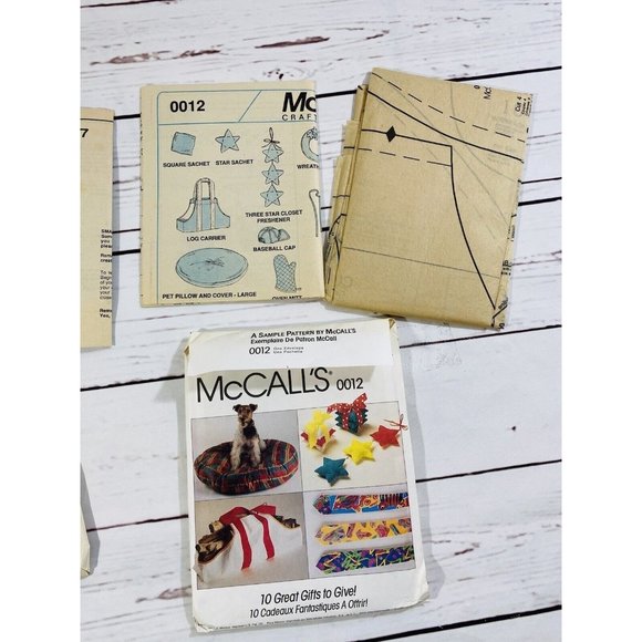 Simplicity McCalls Craft Sewing Patterns Alphabet Pillows Pet Bed Apron Necktie - Picture 6 of 7